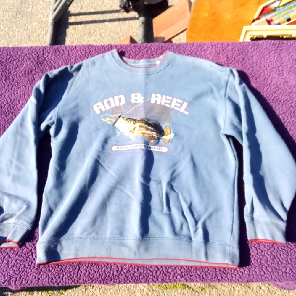 Fishing sweatshirt